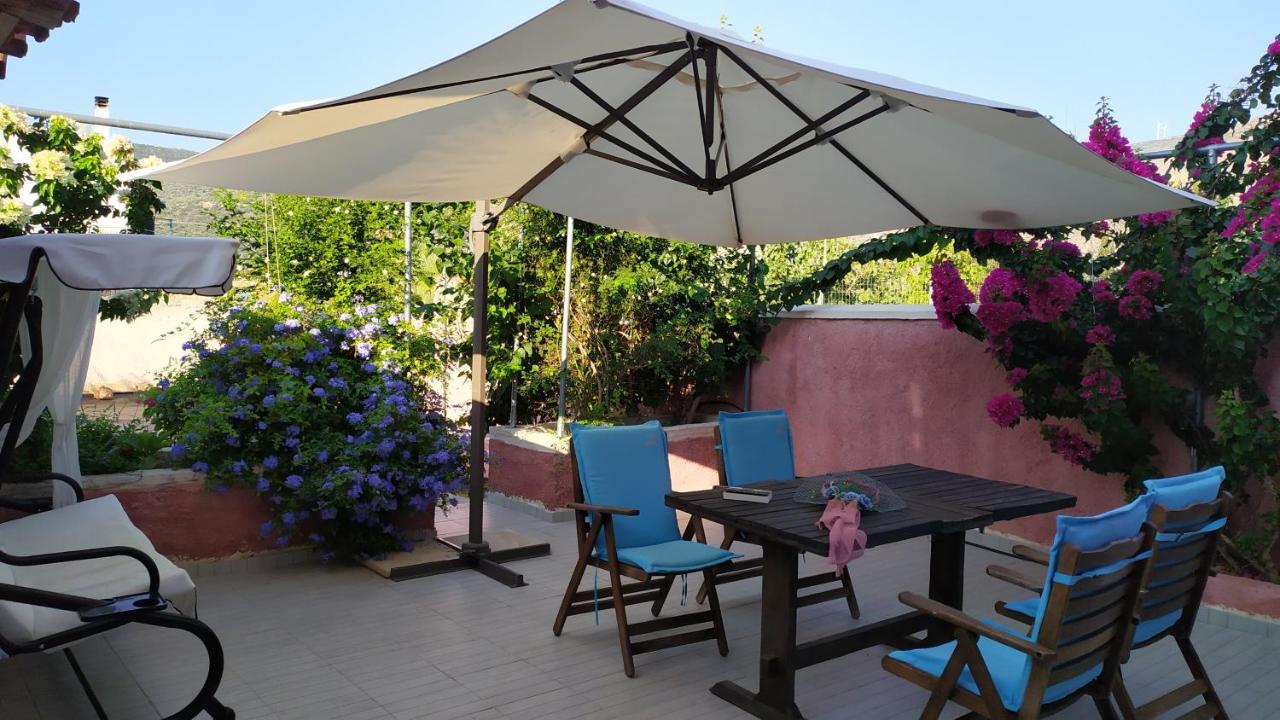 Locrihouse-Stylish Comfortable Home In Γαλαξίδι Εξωτερικό φωτογραφία